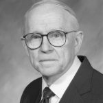 Headshot Dr. John Pellett